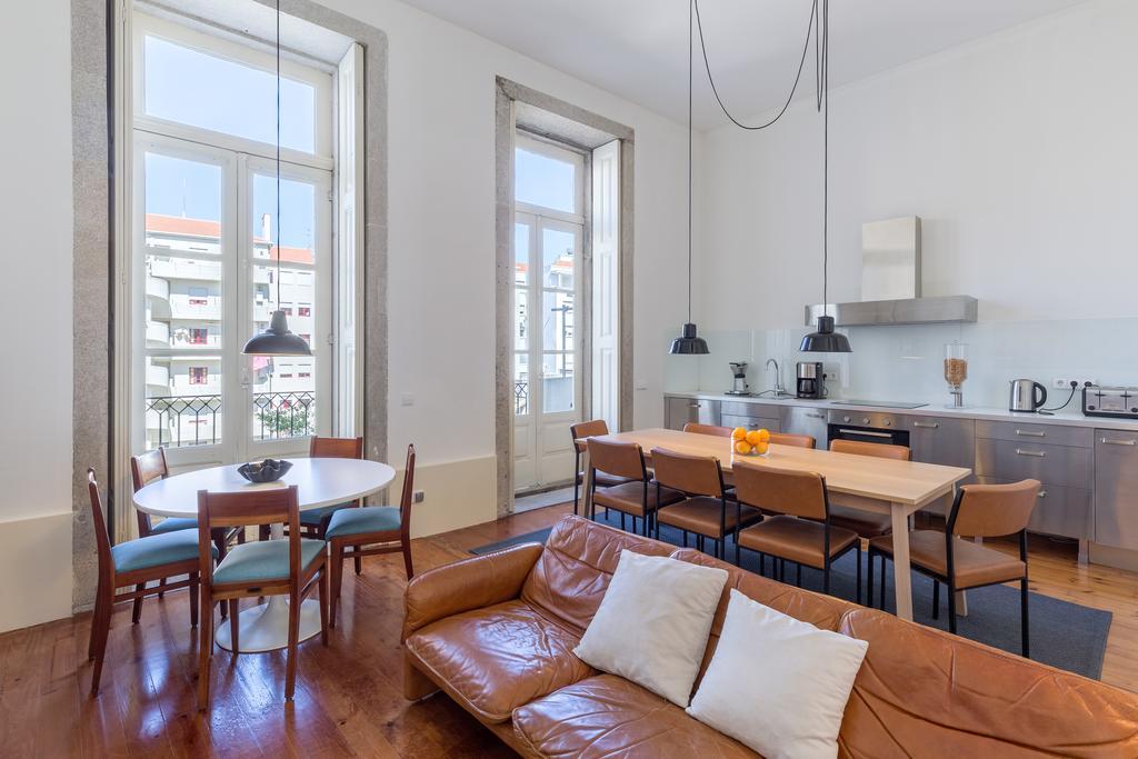 Gasthaus The White Box House Porto Exterior foto